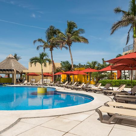 Camino Real Veracruz Dış mekan fotoğraf Pool at the Sheraton Nha Trang Hotel & Spa Resort