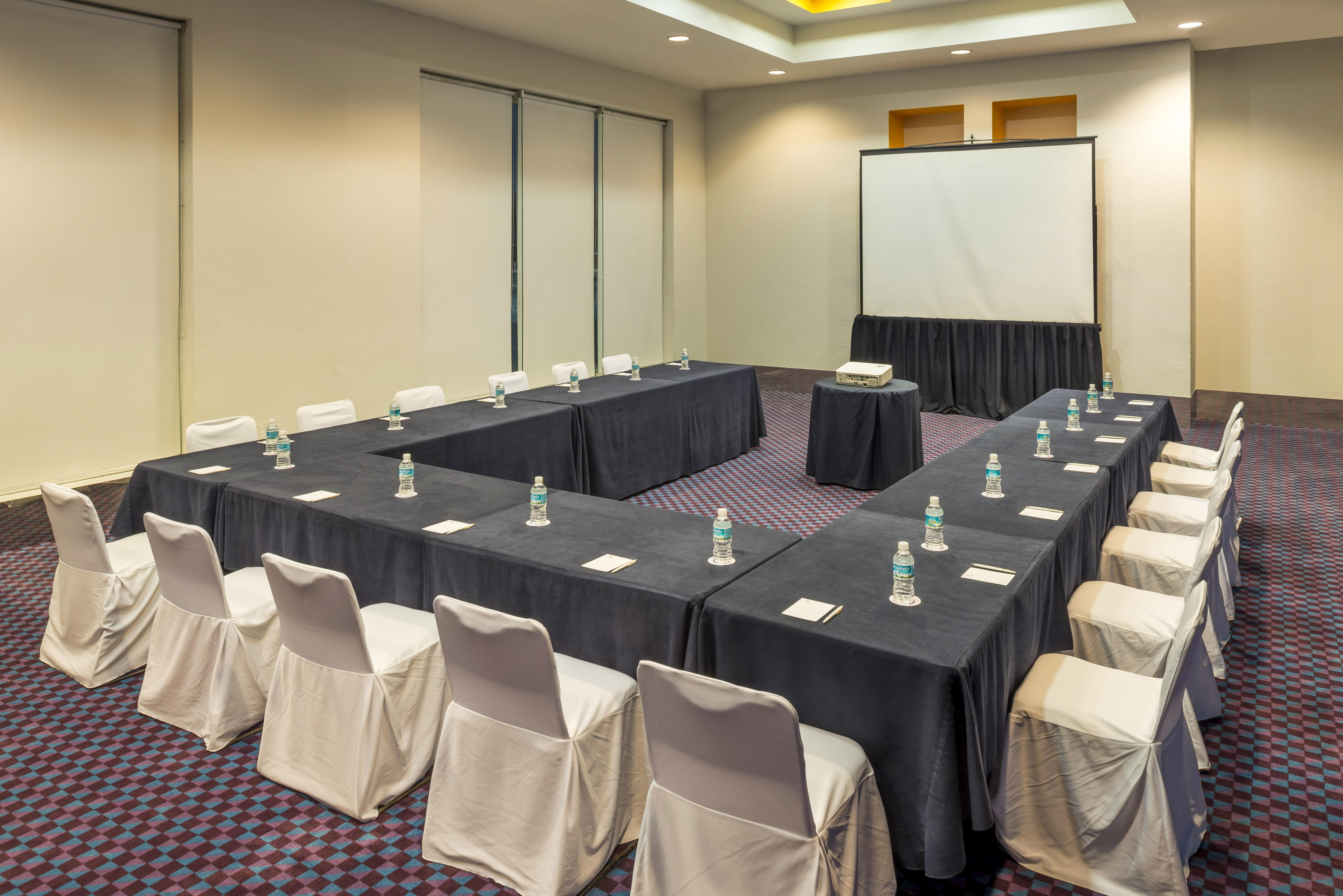 Camino Real Veracruz Dış mekan fotoğraf A meeting room at a hotel